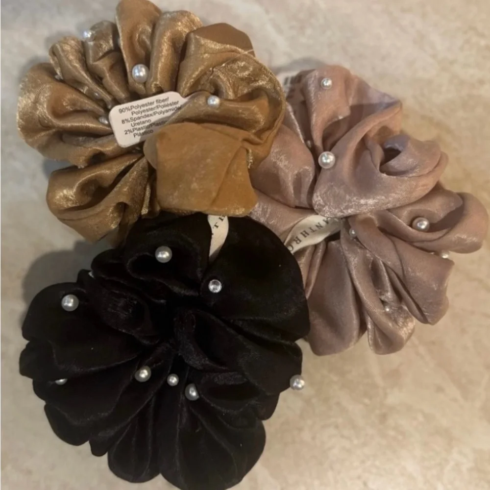 Anthropologie Pearl Scrunchies